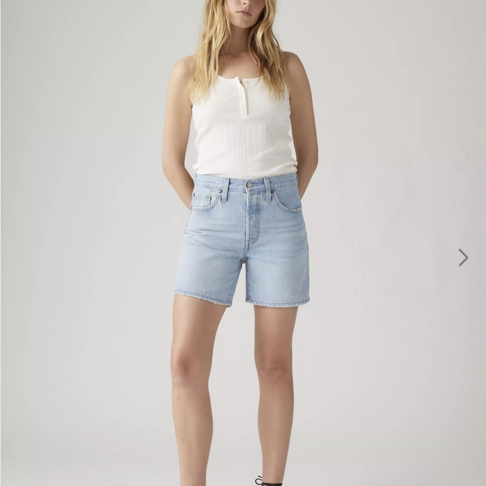 LEVIS 501® MID THIGH WOMEN'S SHORTS